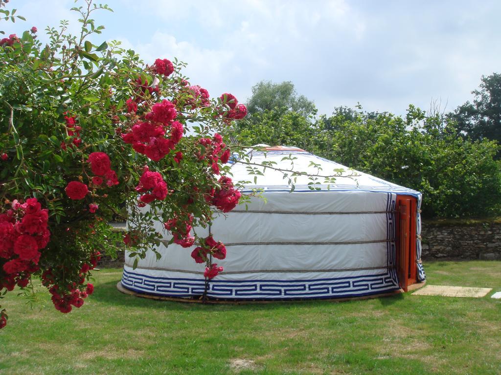 Yourte Nomade-Lodge Les Écrennes Kültér fotó