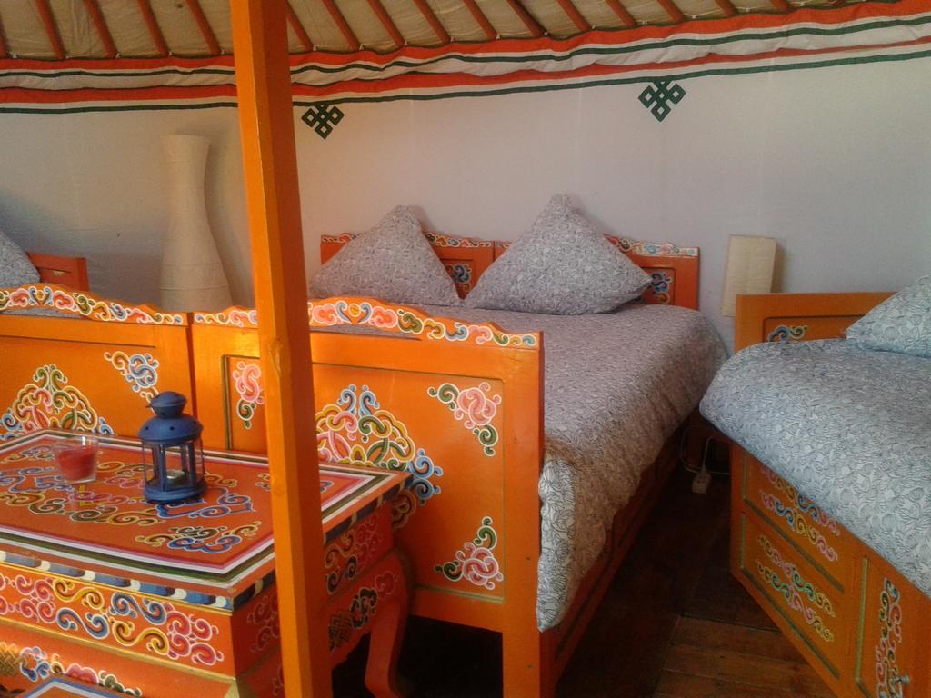 Yourte Nomade-Lodge Les Écrennes Szoba fotó