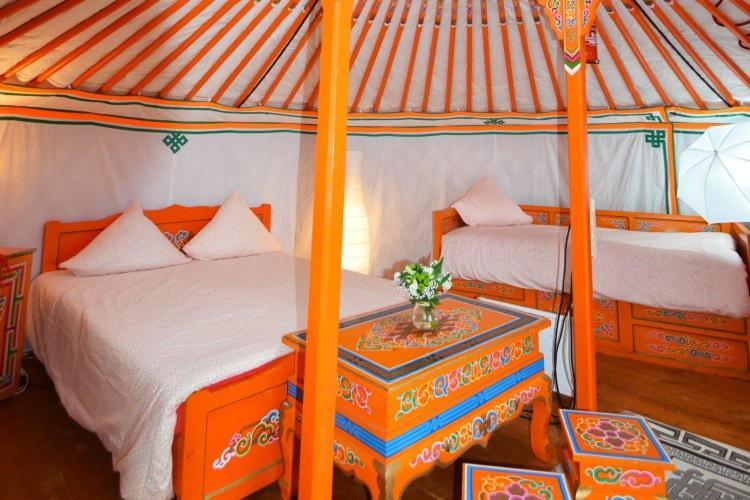 Yourte Nomade-Lodge Les Écrennes Kültér fotó